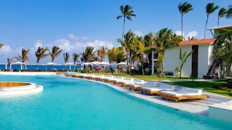 Feriado de Corpus Christi! All Inclusive em Porto de Galinhas com aéreo incluso por R$ 4.882 com cupom exclusivo da Azul Viagens