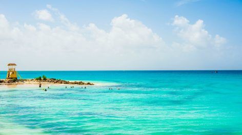 Alerta de disponibilidade! Voe para Barbados com a Copa Airlines a partir de 60.000 pontos Azul + taxas