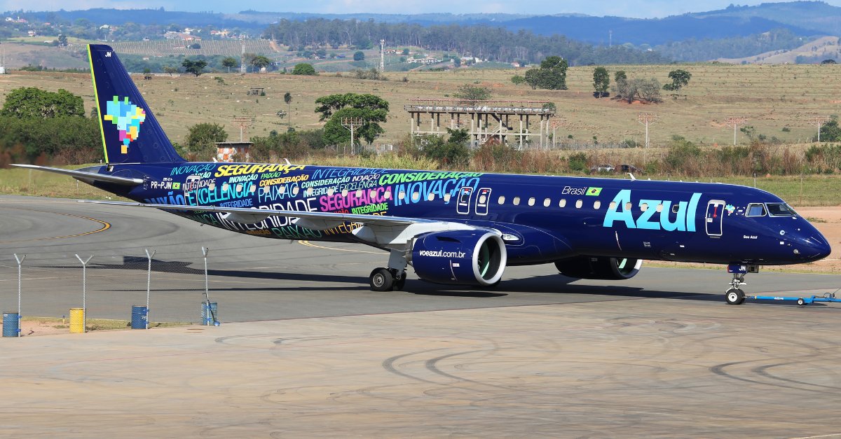 Falha no sistema de rádios da Aeronáutica afeta decolagens no Sul e Sudeste