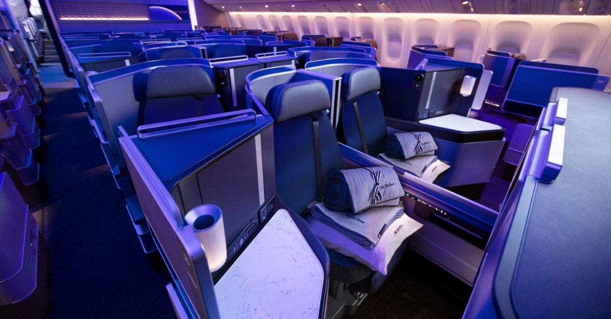 Qual programa cobra menos? Passagem de São Paulo a Washington na Classe Executiva da United
