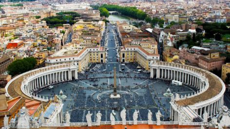 Habemus Papam! Voos diretos para Roma por 59 mil milhas + taxas por trecho com a LATAM