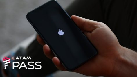 Utilize o seu cupom de 50% de desconto do Shopping LATAM Pass e resgate um iPhone 15 a partir de 131 mil pontos