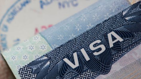 Estados Unidos suspendem agendamento de entrevistas para visto de estudos