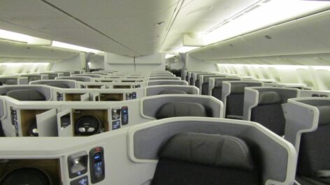 Resgates de Primeira – Passagem em Classe Executiva dos EUA para Sri Lanka com milhas AAdvantage