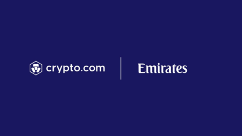 Emirates e Crypto.com assinam acordo para viabilizar compra de passagens com criptomoedas