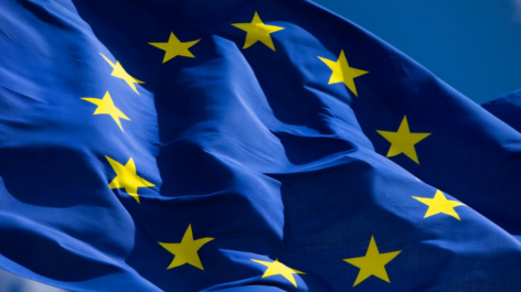 União Europeia quer reforçar os direitos dos passageiros e proibir a cobrança pela bagagem de mão
